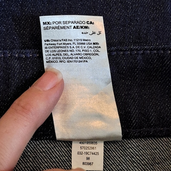 American Eagle Dark Wash Jeans 18x29 - Picture 6 of 8